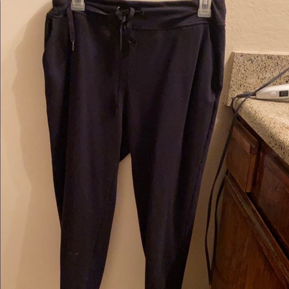 Workout pants